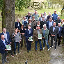 Ausstellungseröffnung "Wo die wilden Pflanzen leb(t)en" am Naturschutzzentrum Kreis Coesfeld am 16.6.2024.